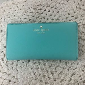 Kate Spade bifold wallet